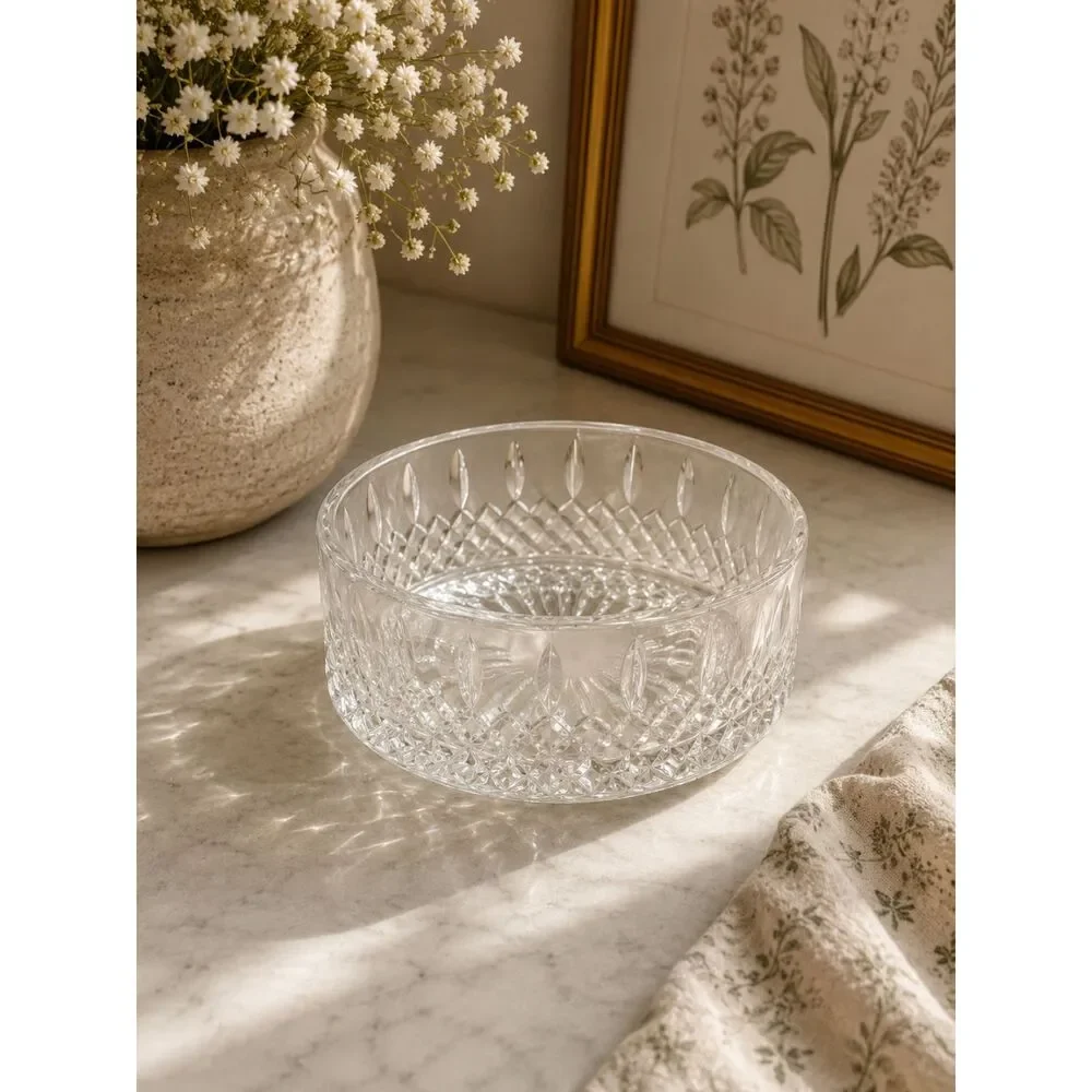 Vintage Clear Pressed Glass Covered Dish`